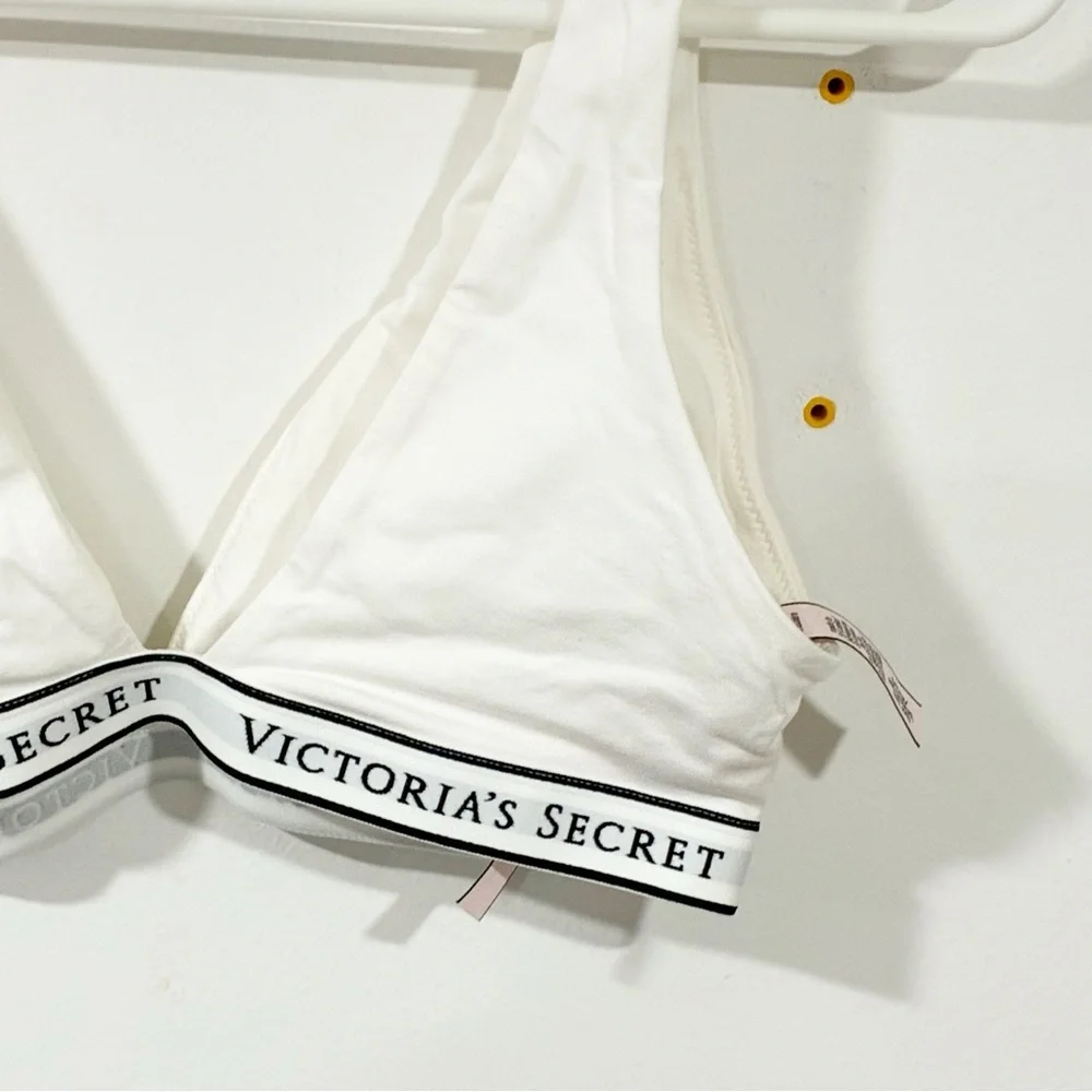 Victorias Secret‎ White The T-Shirt White Logo Bralette Size Small